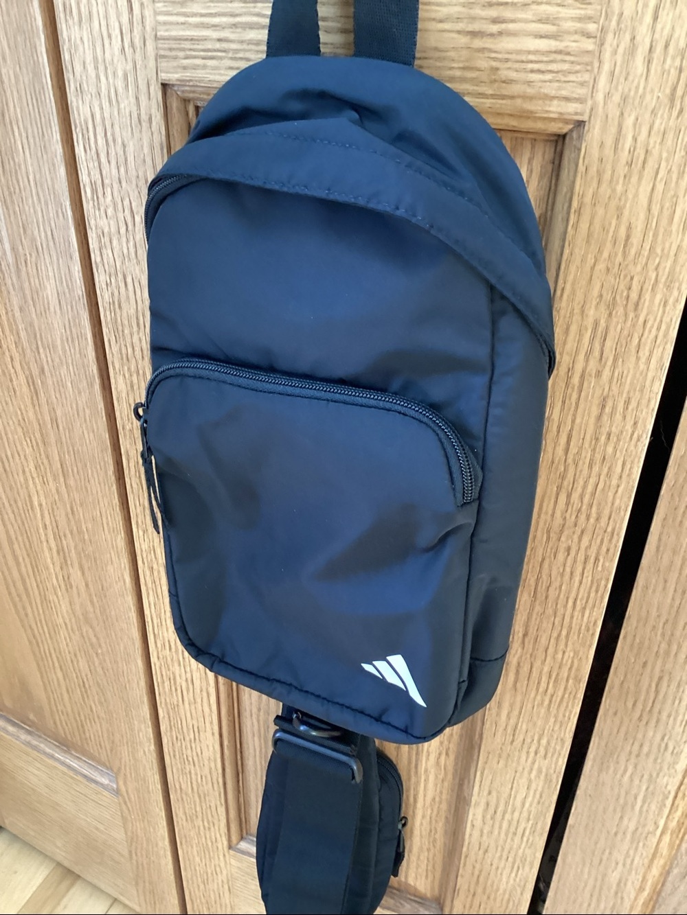 Adidas black Essentials 2 Sling Crossbody Bag-NWT
